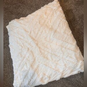 King size duvet cover. Never actually used, but has been washed.